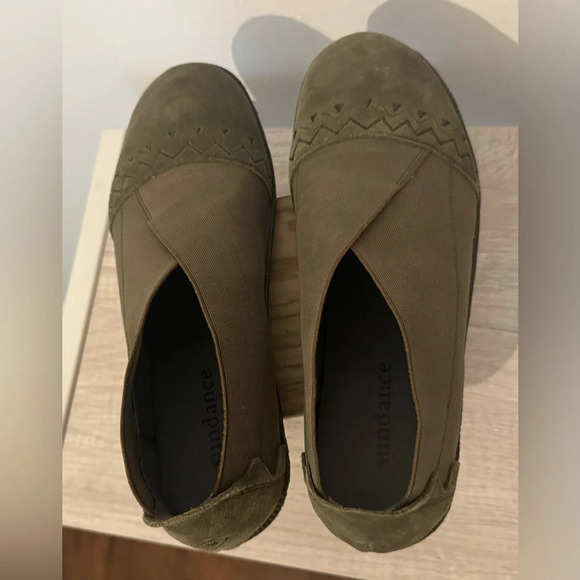 Sundance Blooms suede embroidered slip on flats Olive Green Boho Sz 39 US 8.5-9 - Picture 7 of 10